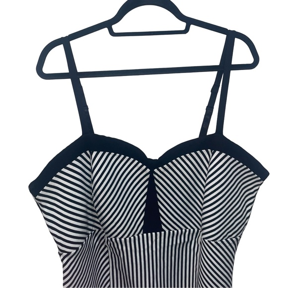 Torrid Black Striped Spaghetti Strap Bodycon Mini Dress Size 24 NWOT - Picture 3 of 12